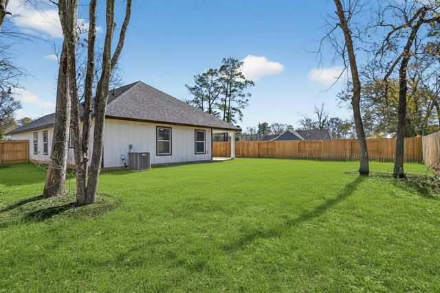 604 Jefferson Avenue, Cleveland, TX 77327