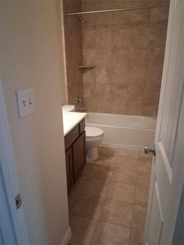 13610 Spectacled Bear Lane, Crosby, TX 77532