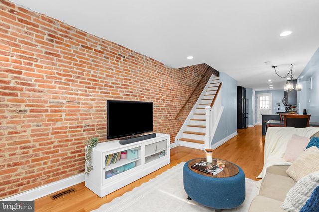 114 N PORT ST, Baltimore, MD 21224