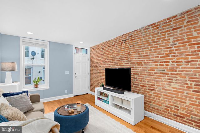 114 N PORT ST, Baltimore, MD 21224