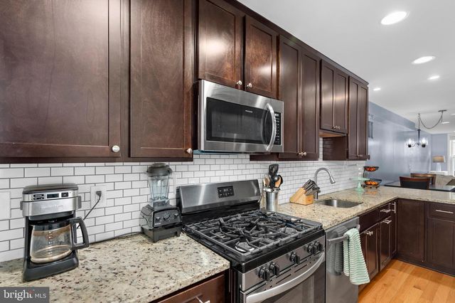 114 N PORT ST, Baltimore, MD 21224