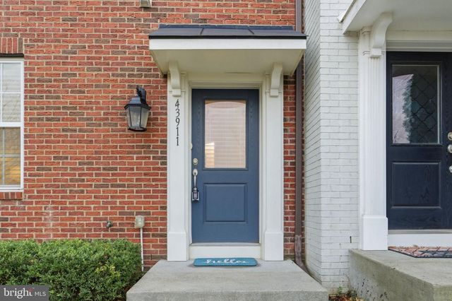 43911 EASTGATE VIEW DR, Chantilly, VA 20152