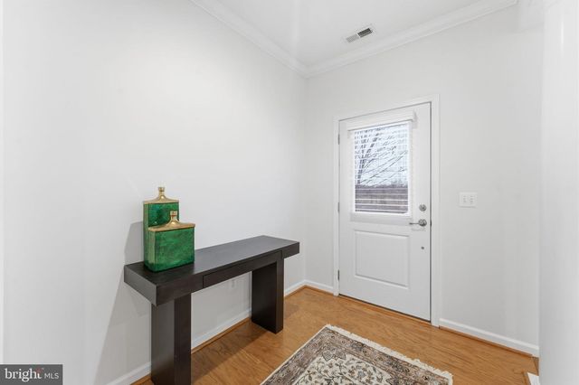 43911 EASTGATE VIEW DR, Chantilly, VA 20152