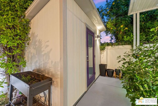 129 Pali Drive, Palm Springs, CA 92264