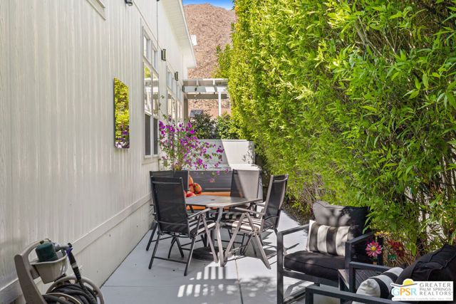 129 Pali Drive, Palm Springs, CA 92264