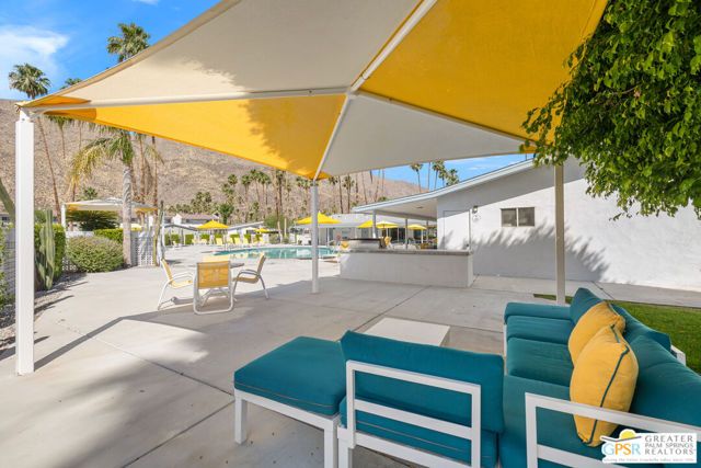 129 Pali Drive, Palm Springs, CA 92264