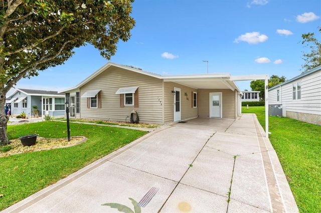 1534 HILLCREST DRIVE, The Villages, FL 32159