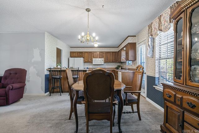 32 Kingspark Dr, Maumelle, AR 72113