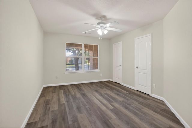 10635 Gold Finch Road, Baytown, TX 77523