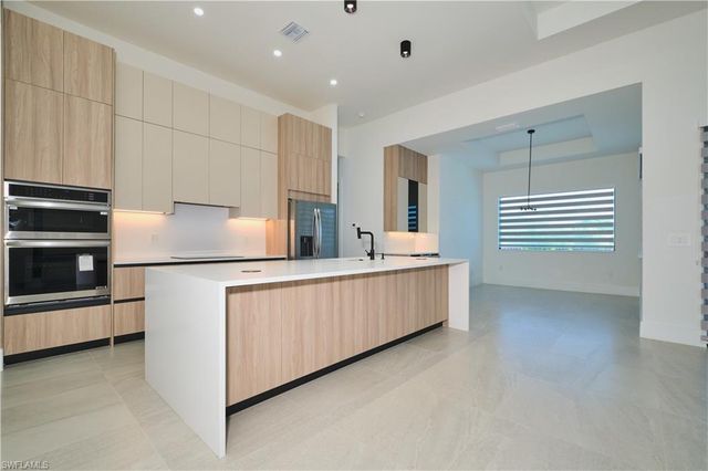 2717 SW 22nd AVE, Cape Coral, FL 33914