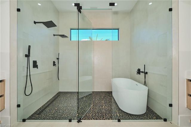 2717 SW 22nd AVE, Cape Coral, FL 33914