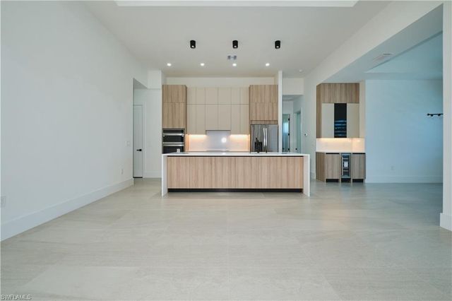 2717 SW 22nd AVE, Cape Coral, FL 33914