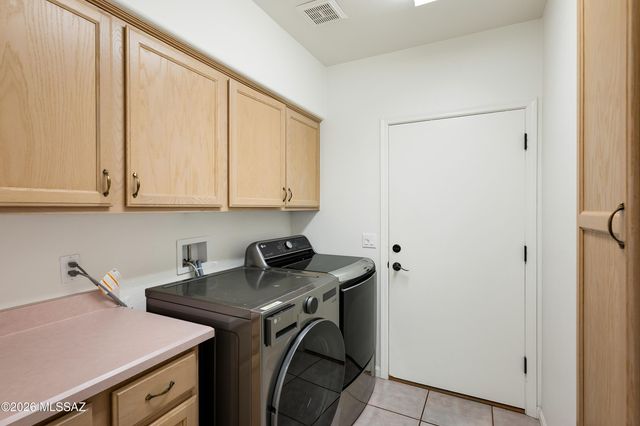 6970 E Quiet Desert Lane, Tucson, AZ 85750