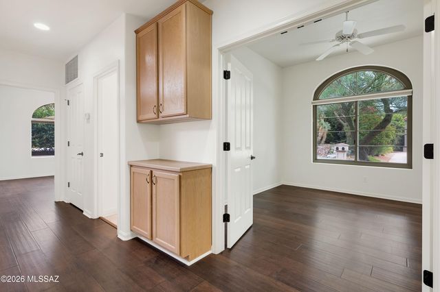 6970 E Quiet Desert Lane, Tucson, AZ 85750