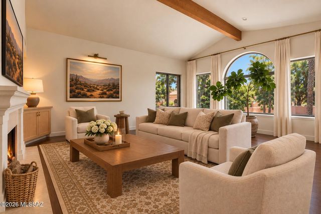 6970 E Quiet Desert Lane, Tucson, AZ 85750
