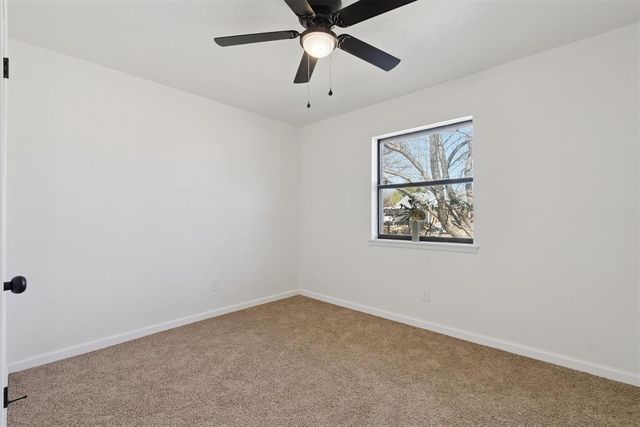 208 SW 32nd Street, Moore, OK 73160