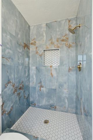 208 SW 32nd Street, Moore, OK 73160