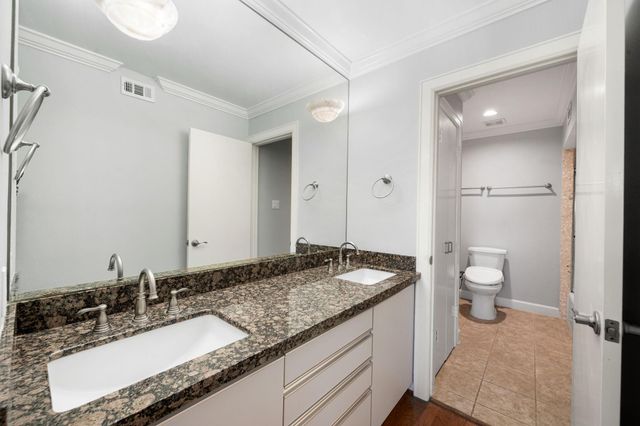 905 Hawthorne Street, Houston, TX 77006