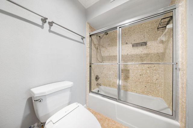 905 Hawthorne Street, Houston, TX 77006