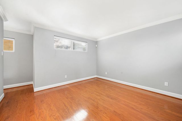 905 Hawthorne Street, Houston, TX 77006