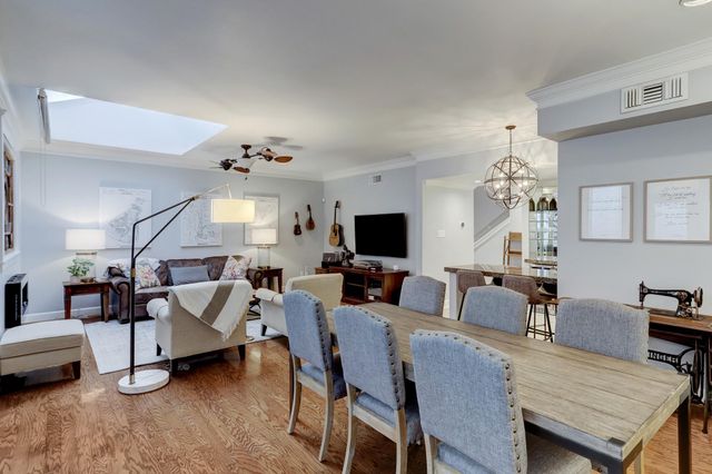 905 Hawthorne Street, Houston, TX 77006