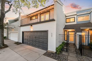 905 Hawthorne Street, Houston, TX 77006