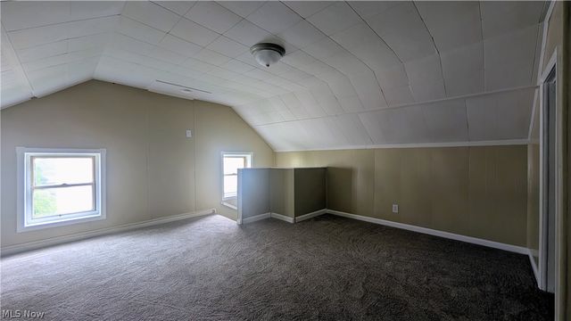 221 Grandview Avenue, Tiltonsville, OH 43963