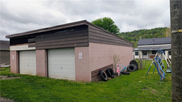 221 Grandview Avenue, Tiltonsville, OH 43963