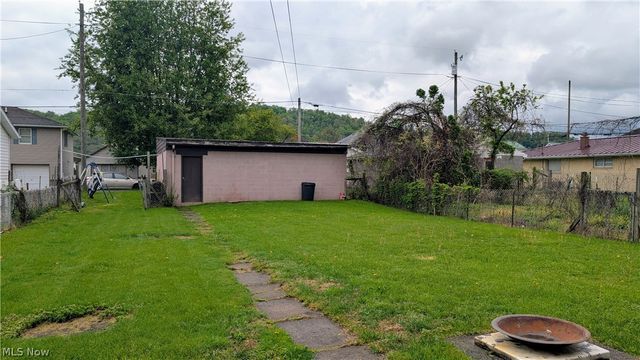 221 Grandview Avenue, Tiltonsville, OH 43963