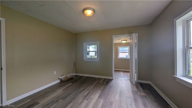 221 Grandview Avenue, Tiltonsville, OH 43963