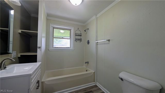 221 Grandview Avenue, Tiltonsville, OH 43963