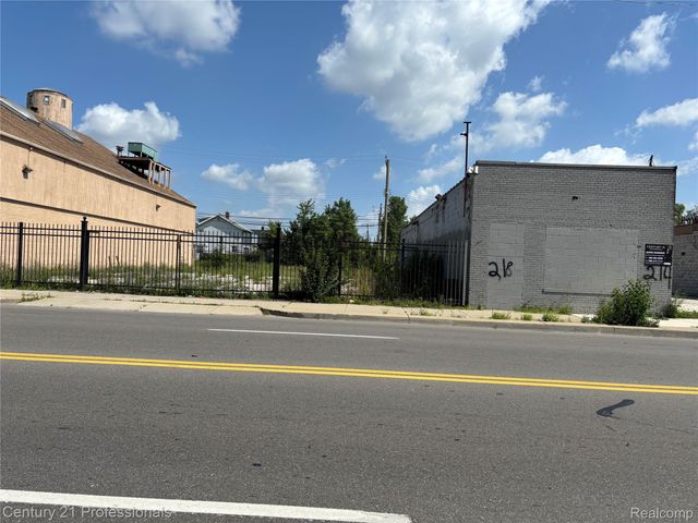 218 W 7 Mile Road, Detroit, MI 48203