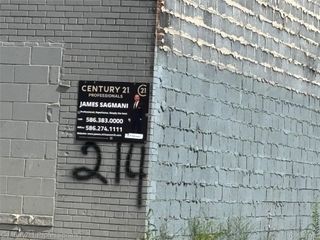 218 W 7 Mile Road, Detroit, MI 48203