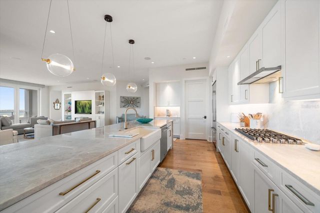 8 PALM TERRACE 605, Belleair, FL 33756