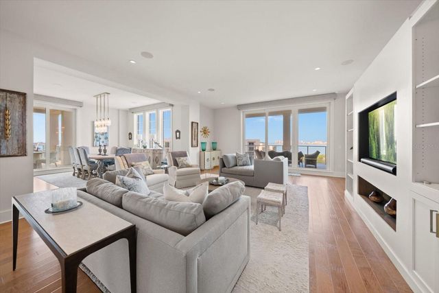 8 PALM TERRACE 605, Belleair, FL 33756