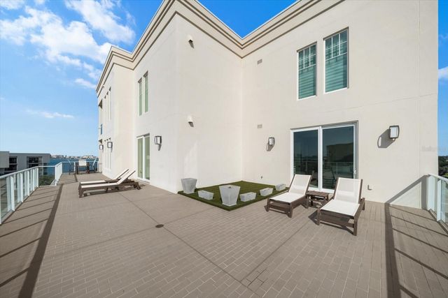 8 PALM TERRACE 605, Belleair, FL 33756