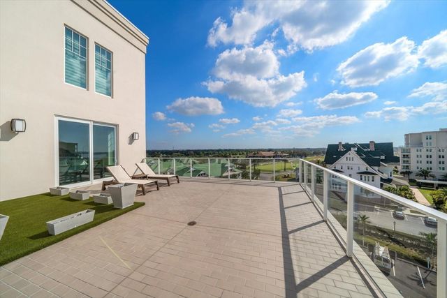 8 PALM TERRACE 605, Belleair, FL 33756