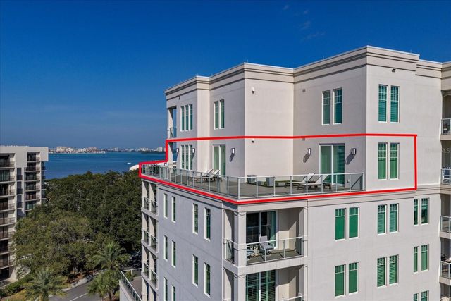 8 PALM TERRACE 605, Belleair, FL 33756