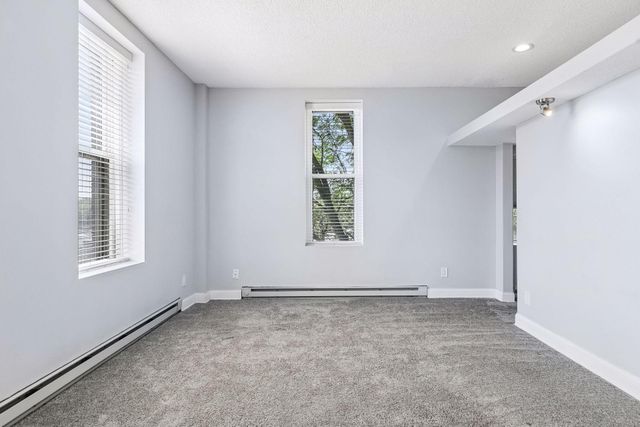 505 Selby Avenue 11, Saint Paul, MN 55102