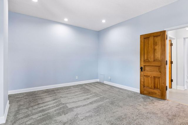 505 Selby Avenue 11, Saint Paul, MN 55102