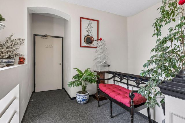 505 Selby Avenue 11, Saint Paul, MN 55102
