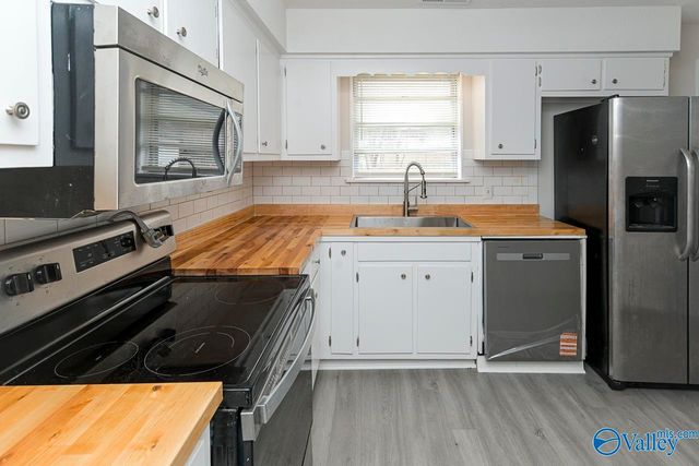 156 Macon Road, Hazel Green, AL 35750