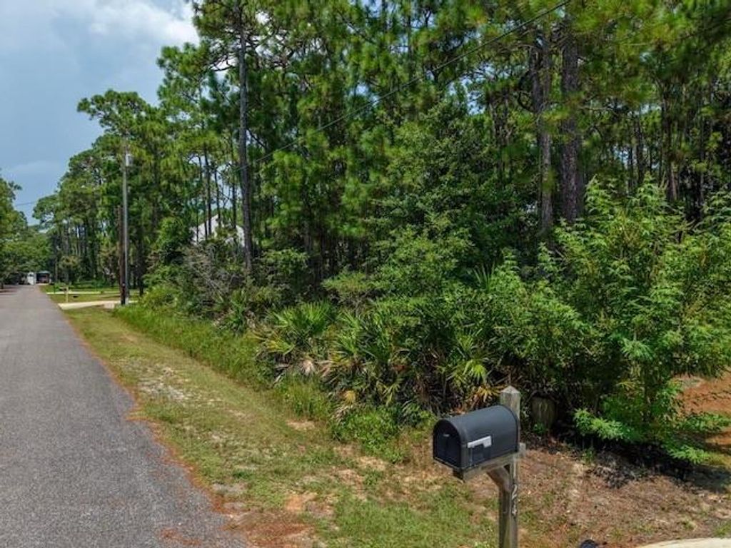 126 Epinet Street, Dauphin Island, AL 36528 — photo 2