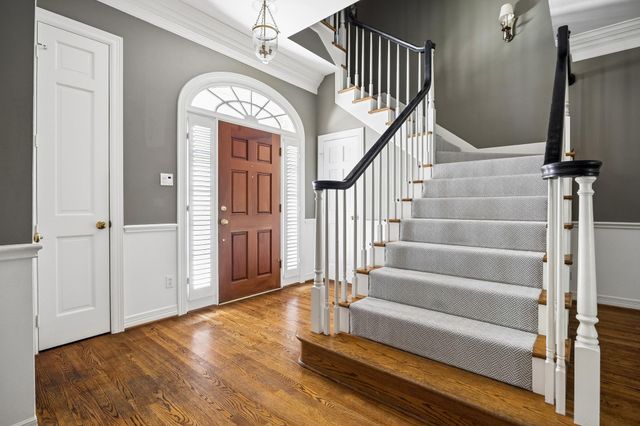 6022 Burgoyne Road, Houston, TX 77057