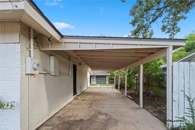 604 Lee Street, Sulphur Springs, TX 75482