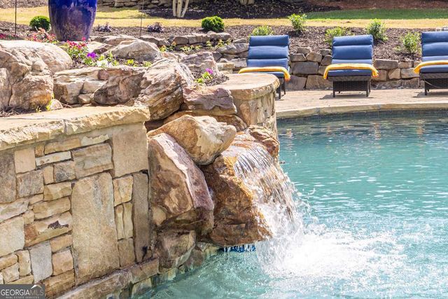 2335 Flat Stone Drive, Cumming, GA 30041