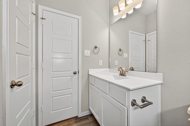 27206 Clear Breeze Drive, Katy, TX 77493