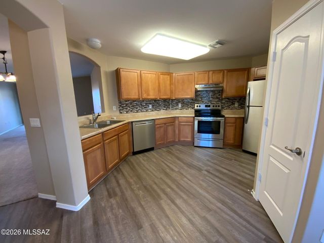 4087 E Lushfield Drive, Tucson, AZ 85756