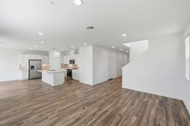 1270 Ribiolo Ln, Mountain House, CA 95391