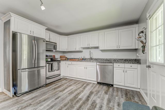 1446 Lafayette Road, Rocky Face, GA 30740